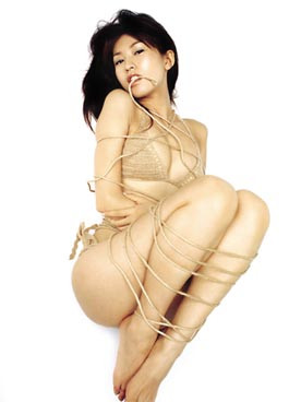 <em>我男友</em>昨天<em>把我</em>绑起来了,趁我睡觉的时候,只留