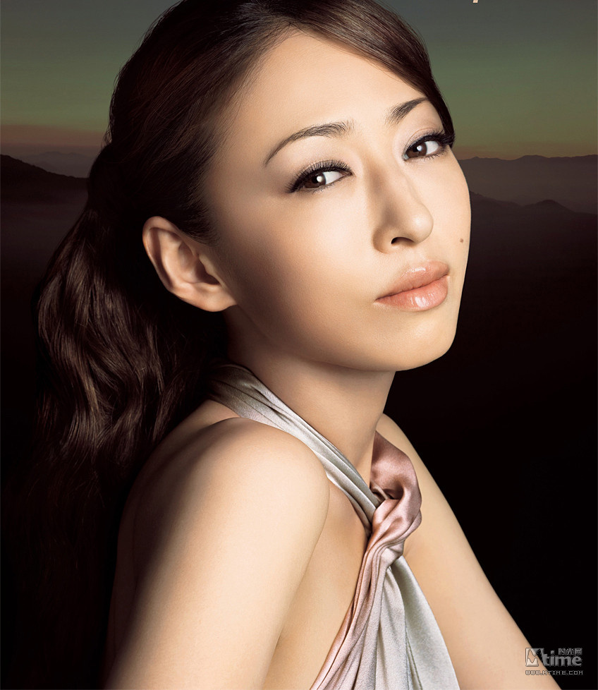 松雪 泰子 エロ