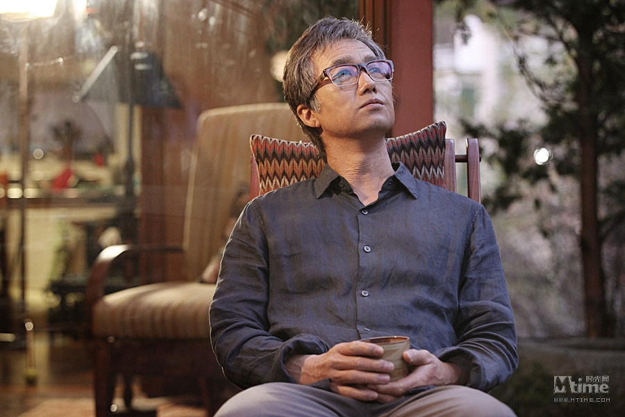 《银娇》海量剧照曝光 朴海日恋上17岁女生