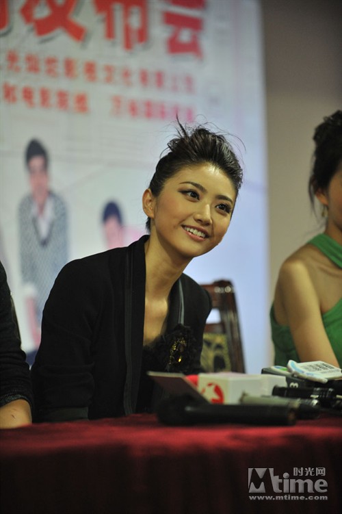《<em>我的美女老板</em>》<em>票房</em>火爆 观众呼吁拍续集–