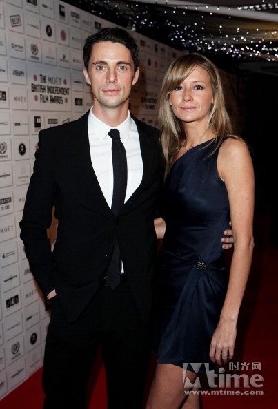 新任英伦情人<em>马修·古迪</em>与女伴