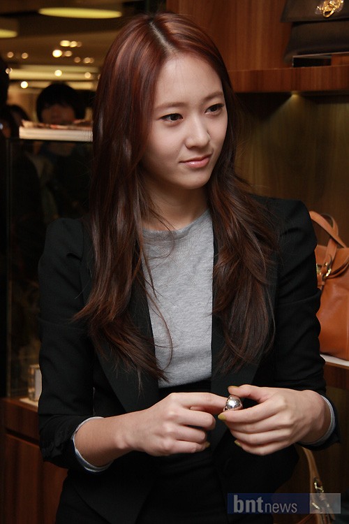 韩剧一周影人美图 金泰熙知性全智贤热辣– M