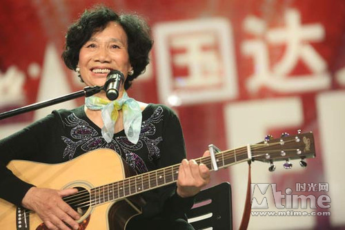 《中国达人秀》:中国梦的胜利 一窝蜂的隐忧–