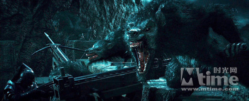 《黑夜传说前传:狼族再起》片段之吸血鬼大战