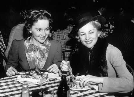 琼芳登,你说要真是他们俩<em>姐妹来</em>演那会改变多