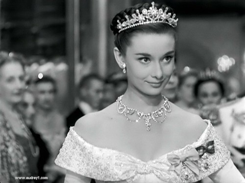 罗马假日:永远的安妮公主 像明星那样穿衣服 电