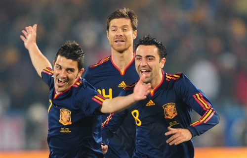 比利亚庆祝进球;; 6月26日,世界杯h组第三轮,西班牙对阵智利.