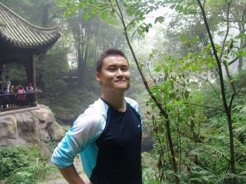 有一位诗人,叫贺炜! 天下足球 电影