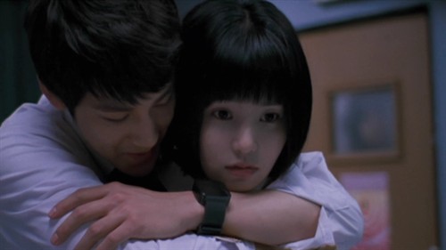 《考死:血之期中考试》:赏给应试教育一记响亮