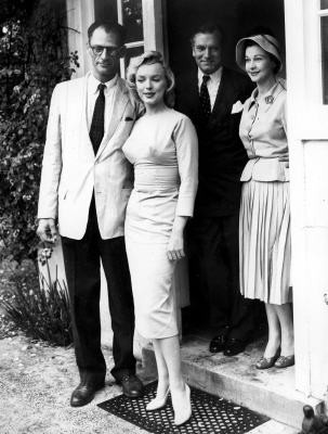 最后两个,我私下认为是vivien的明星朋友……高攀啦 有一次英国首相