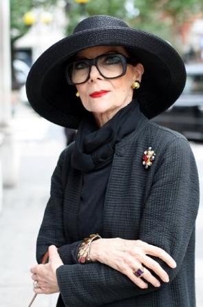 老头老太大叔大婶的时尚 像明星那样穿衣服 电