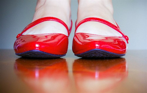 热烈而鲜明:红鞋子的浪漫 格调 电影