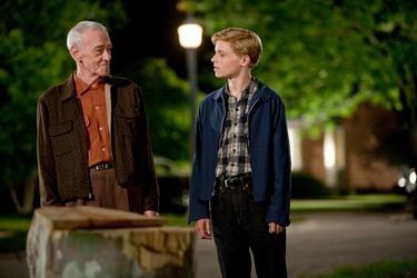 John Mahoney as Chet Duncan and...