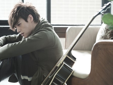  末日快乐 /散场的拥抱--倪安东