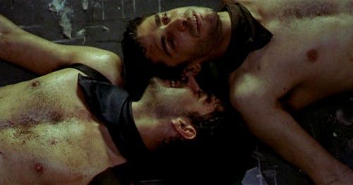 烈焰焚币: <wbr>绝望的爱，只能在死亡面前燃烧