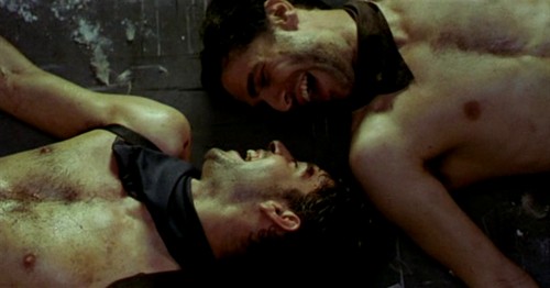 烈焰焚币: <wbr>绝望的爱，只能在死亡面前燃烧