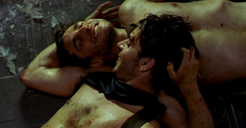 烈焰焚币: <wbr>绝望的爱，只能在死亡面前燃烧