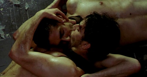 烈焰焚币: <wbr>绝望的爱，只能在死亡面前燃烧