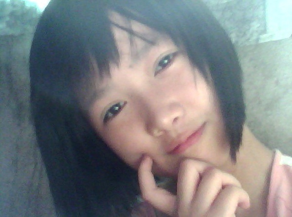 我勒个擦~有萝莉啊~怪叔叔要逐个反复推倒~好