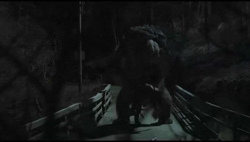 追击巨怪+~+冲击试点