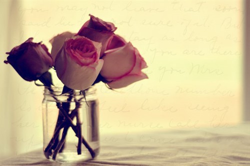 关羽为啥比张飞死的早猜成语_关羽张飞门神图片(2)