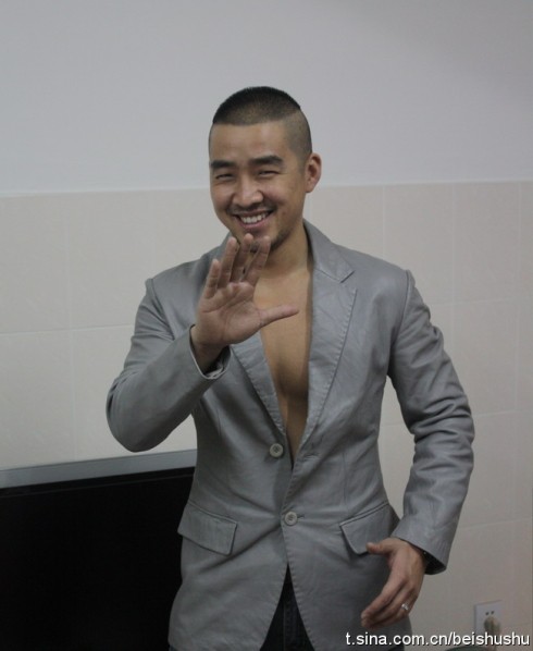 圆寸神马的 最有味道了 美色无边 花痴有罪 电影