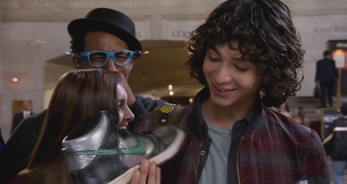 《舞出我人生3d》+男主鸭梨不小吧?