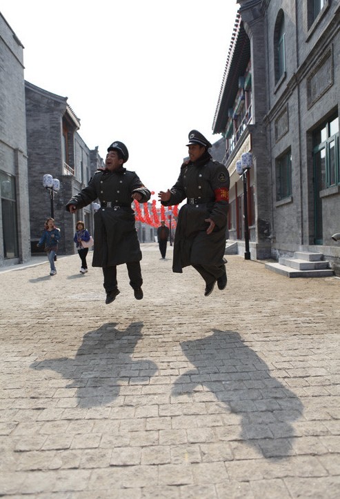 国产悬浮哥~长胡子的求围观!