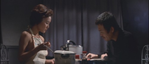 《性与爱的斗牛》:零零碎碎的情爱之事 – 《性