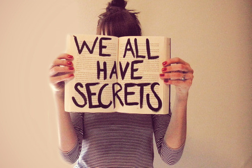 we all have secrets – 《隐婚男女》<em>影评</em>