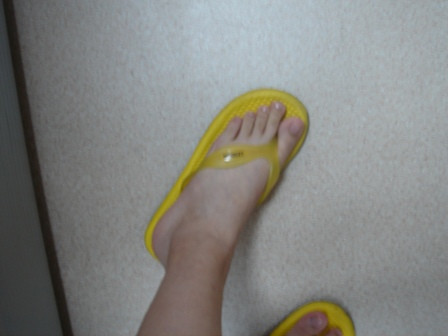 我发现我的脚趾头长的很奇怪