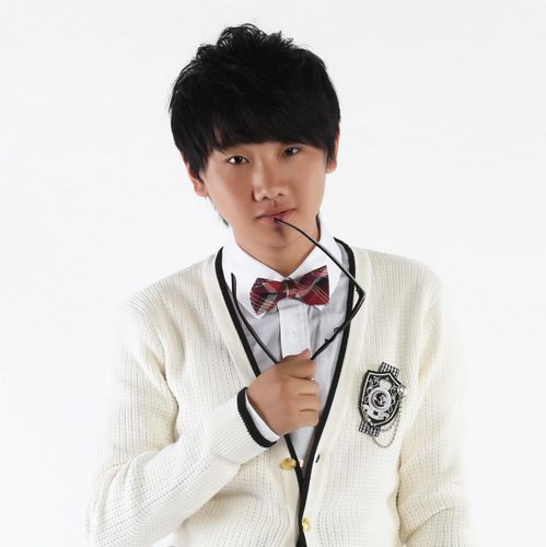 89年的汪苏泷发布新歌啦《好安静》O(∩_∩)