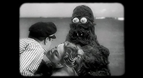 每晚一部冷门电影 5 – 《<em>弯刀少女大出动</em>!》影