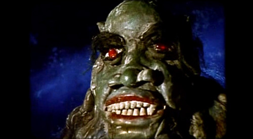 每晚一部冷门电影 5 – 《<em>弯刀少女大出动</em>!》影