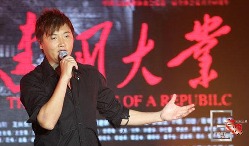 5,祖国,慈祥的母亲 演唱者张建一,世界著名男高音歌唱家,传统美声