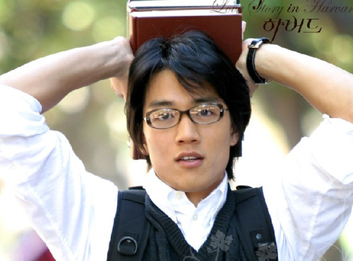 他将花花公子李庆民给演活了