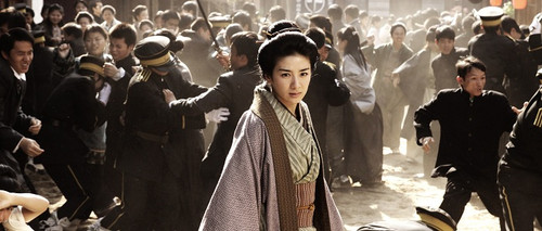 《<em>竞雄女侠秋瑾</em>》:上得了厅堂,下得了厨房,写得