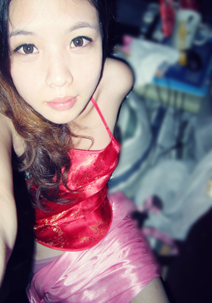 苏州游,带回来一件肚兜。要看吗? 风情 电影