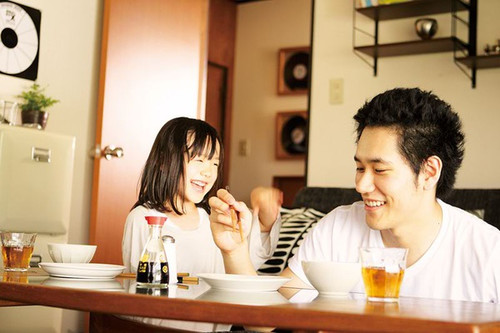 <em>白兔糖</em>~~治愈父女档