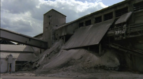 老七荐片:《异形大灾难》-- 美味致死 娱乐至死