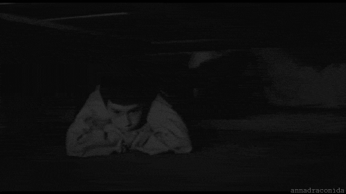 【I猜电影】恐怖片动态截图集合，胆小的千万别点