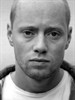 阿卡塞尔·亨涅 Aksel Hennie)