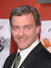 雷·史蒂文森 Ray Stevenson)