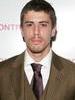 托比·凯贝尔 Toby Kebbell