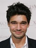 史蒂文·斯崔特 Steven Strait)