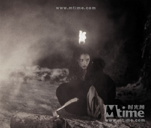 吸血僵尸惊情四百年Dracula(1992)剧照 #24