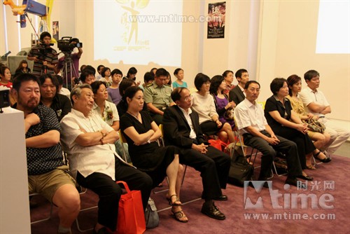 环保纪录片《深呼吸》亮相 直面中国气候危机