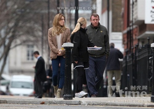 英国导演盖里奇将再次当爹 超模女友怀有身孕