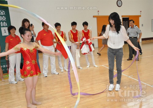 图片标题:章子怡生活照