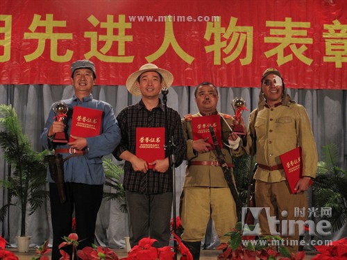 就是闹着玩的 剧照 #04